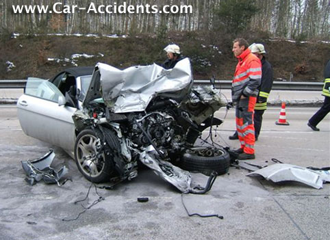 BMW 645 Accident
