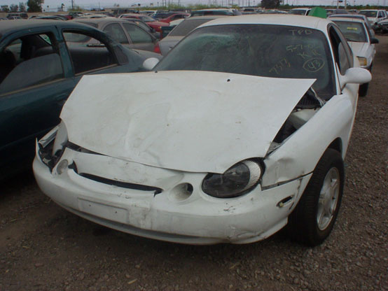 Ford Taurus Crash Accident