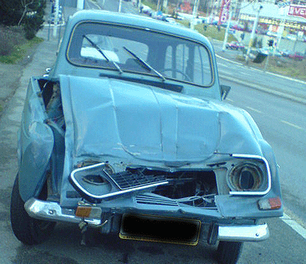 Renault 4 Crash Belgrade, Serbia