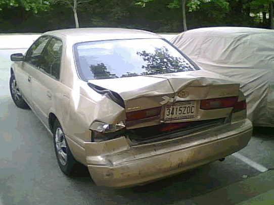 Toyota camry car crash