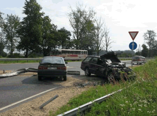 Latvia mercedes crash #3