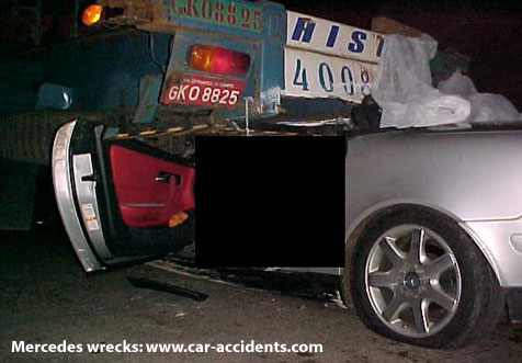 Mercedes Crash