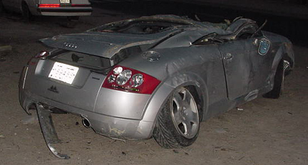 Audi TT Crash Accident Pics